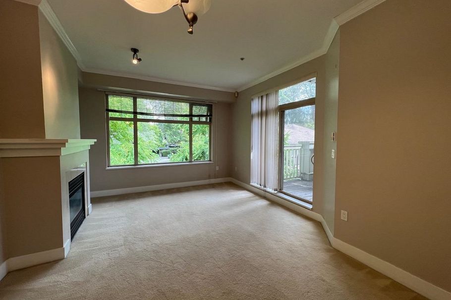 425 2083 W 33rd Avenue Vancouver, BC - 5