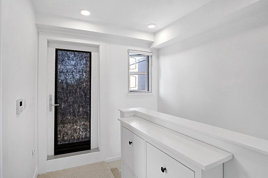 231 1012 W 47th Avenue Vancouver, BC - 16