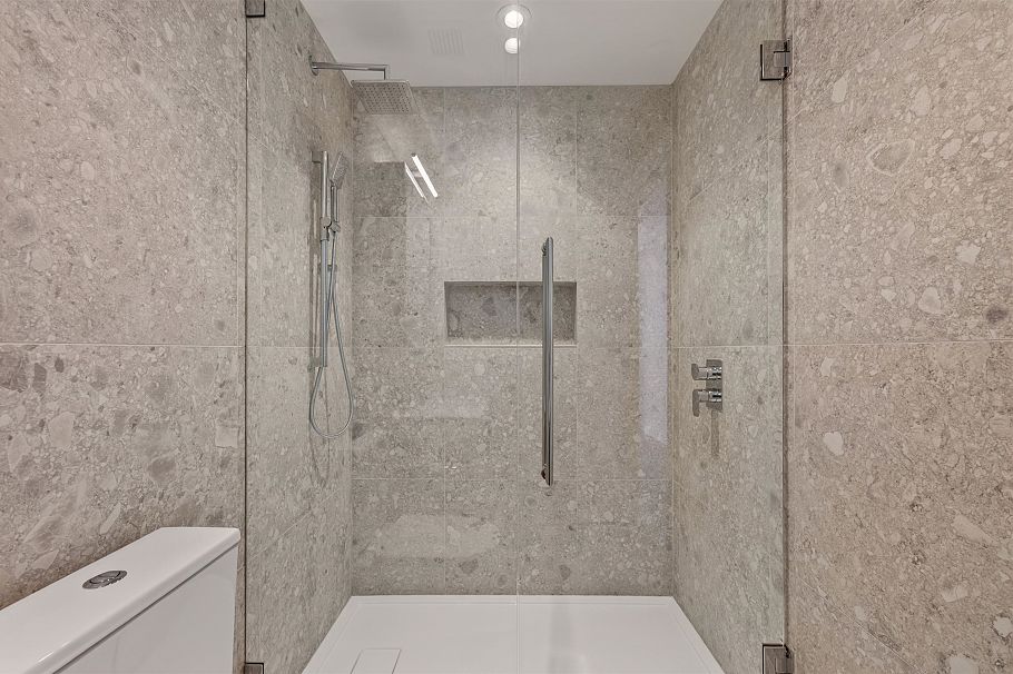 302 1526 W 6th Avenue Vancouver, BC - 31