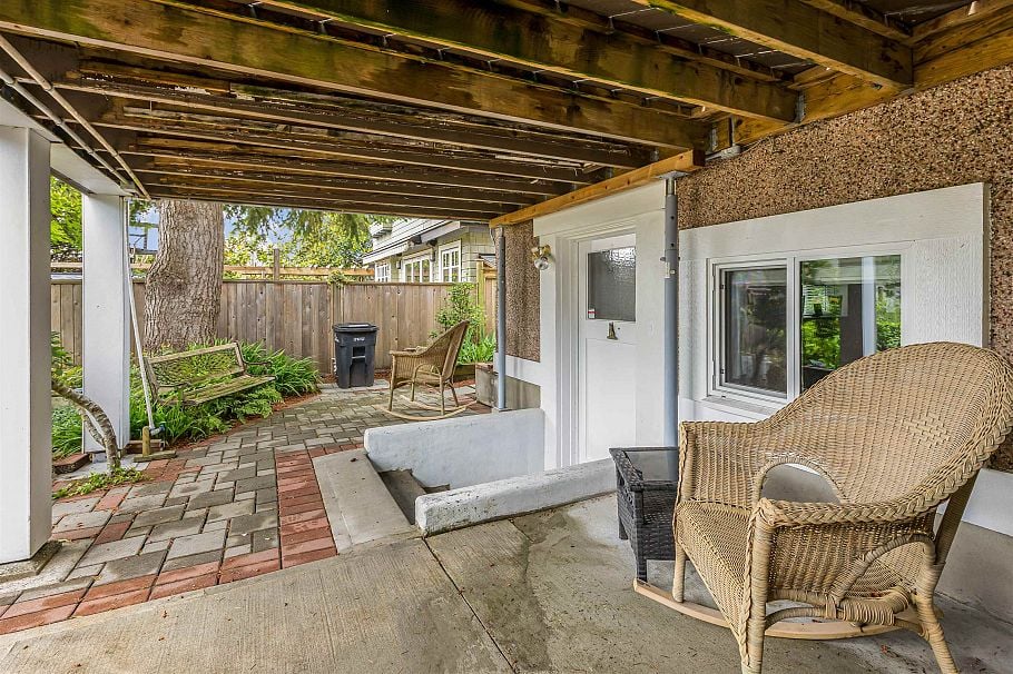 3732 West 2nd Avenue Vancouver, BC - 36
