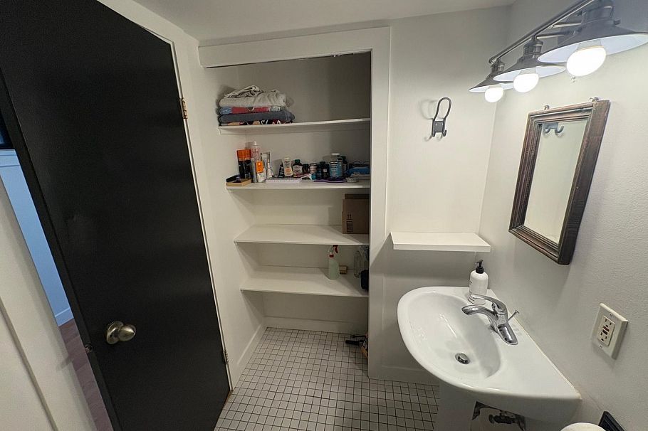 784 Millbank Vancouver, BC - 18