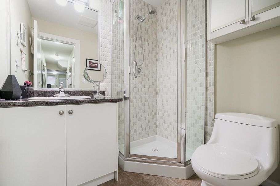 5603 Rhodes Street Vancouver, BC - 10