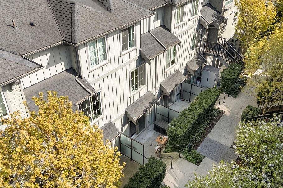 9 433 Seymour River Place North Vancouver, BC - 29