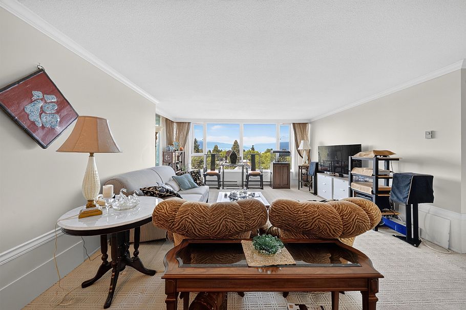 802 5425 Yew Street Vancouver, BC - 8