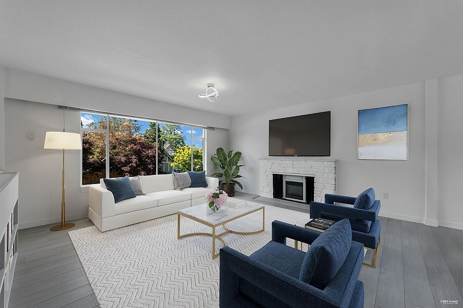 330 W Braemar Road North Vancouver, BC - 5