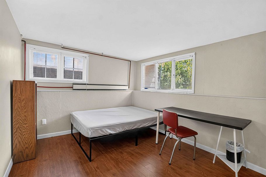 2063 W 37th Avenue Vancouver, BC - 15