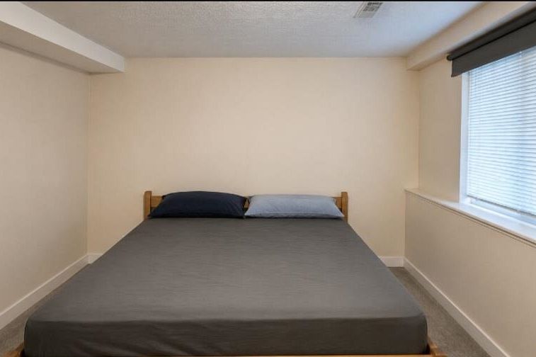5350 Cecil Street Vancouver, BC - 11