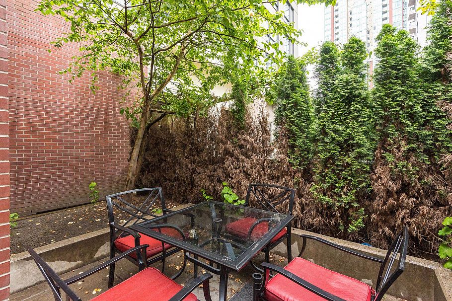 973 Mainland Street Vancouver, BC - 34