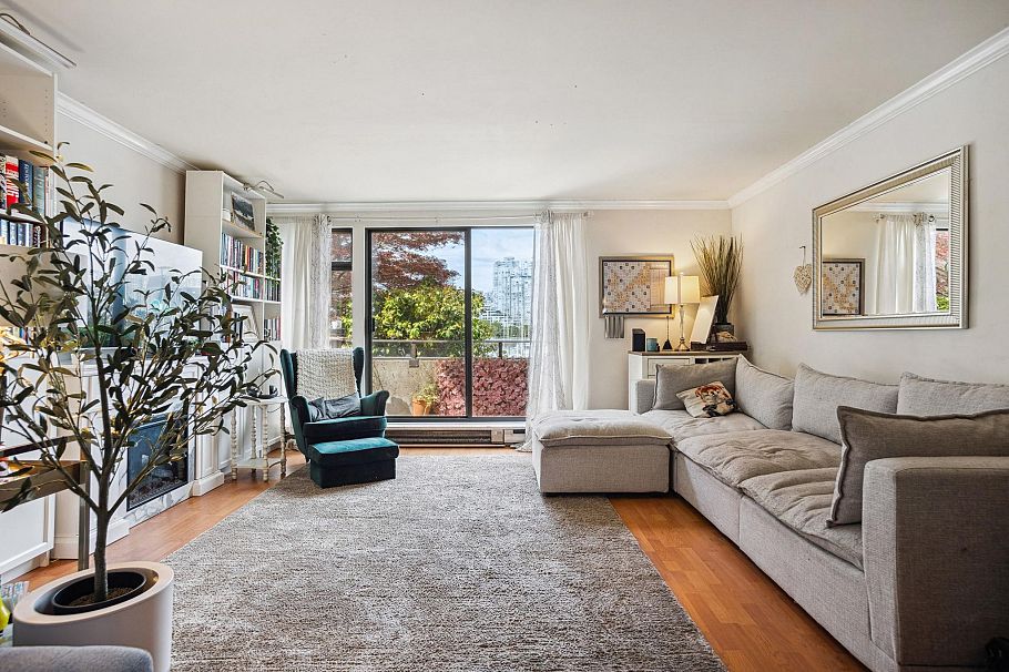 784 Millbank Vancouver, BC - 2