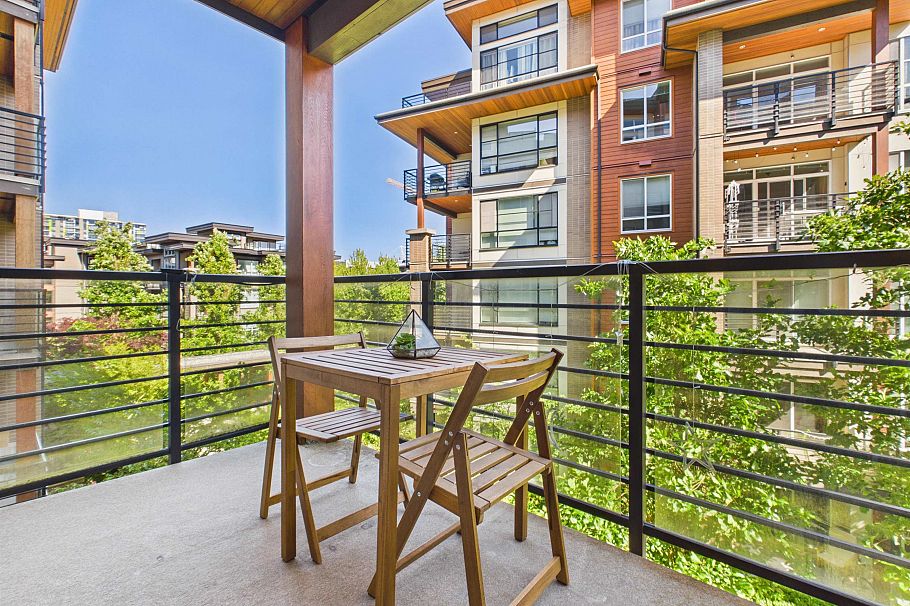 303 5981 Gray Avenue Vancouver, BC - 1