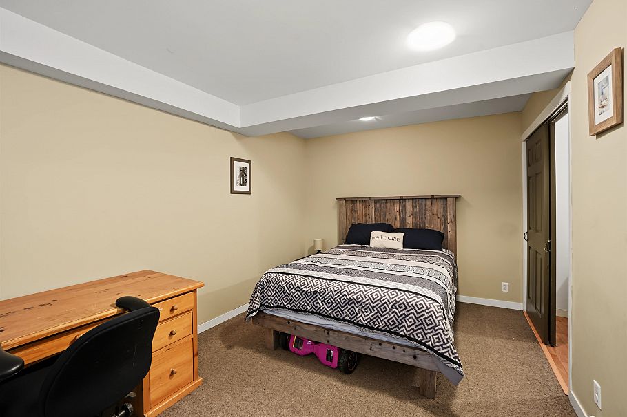 3381 William Avenue North Vancouver, BC - 18