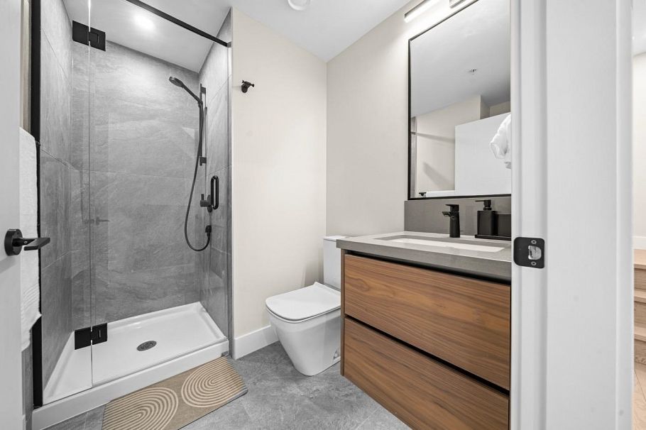 5 128 W Woodstock Avenue Vancouver, BC - 21
