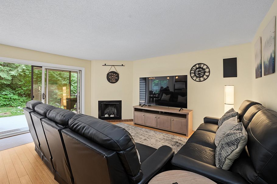 3381 William Avenue North Vancouver, BC - 5