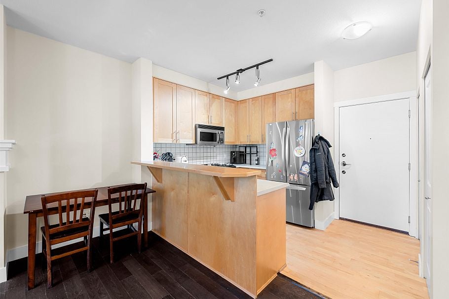 1217 4655 Valley Drive Vancouver, BC - 5