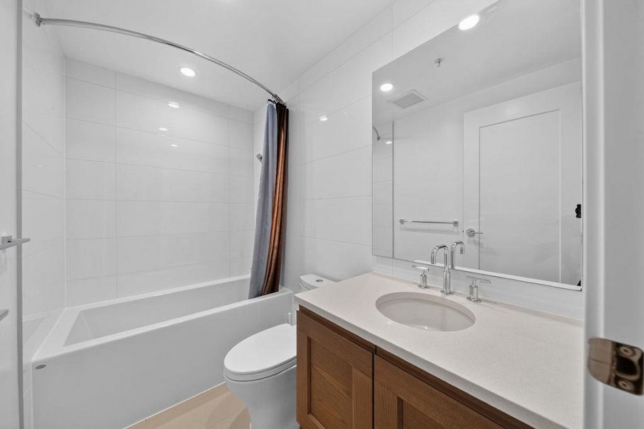 906 5629 Birney Avenue Vancouver, BC - 23