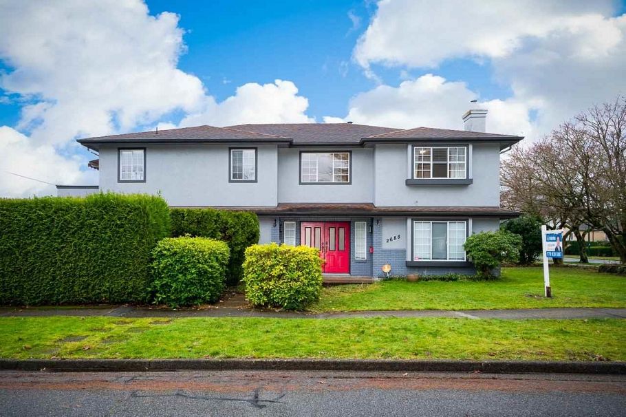2688 W 19th Avenue Vancouver, BC - 2