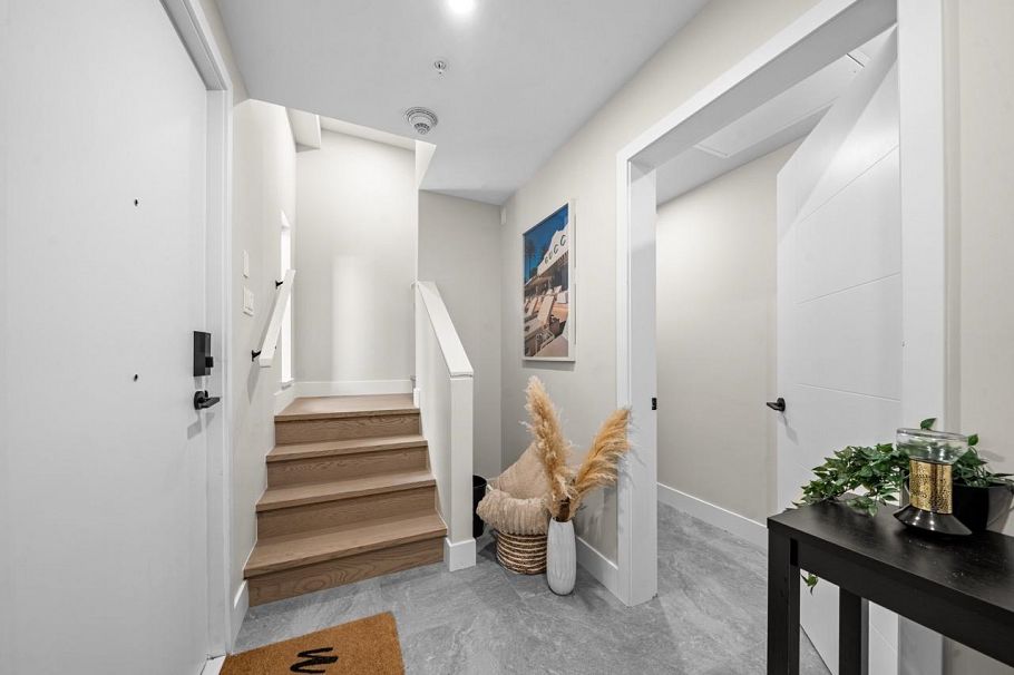 5 128 W Woodstock Avenue Vancouver, BC - 29