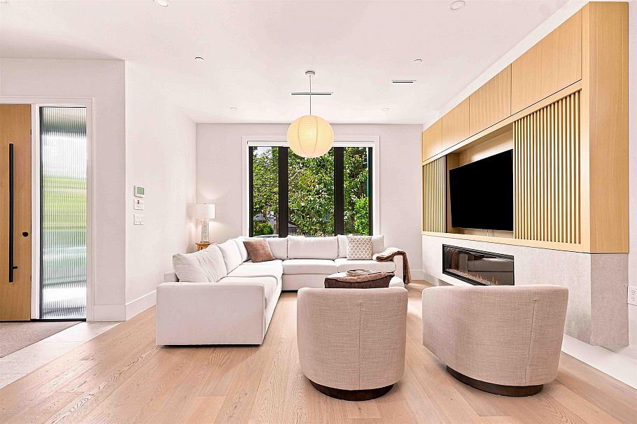 6408 Vine Street Vancouver, BC - 3
