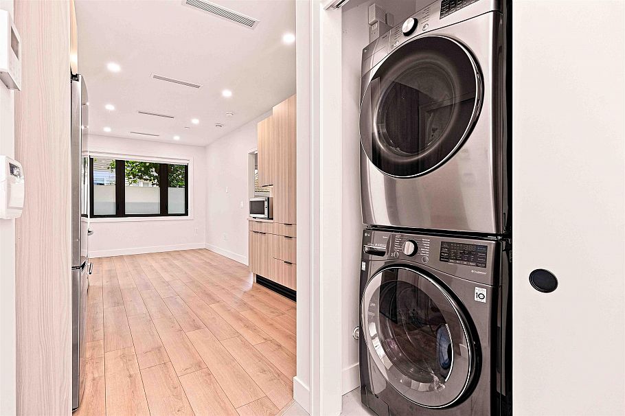 6408 Vine Street Vancouver, BC - 38