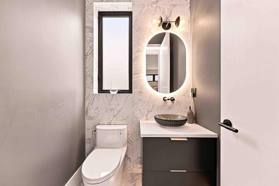 6408 Vine Street Vancouver, BC - 12