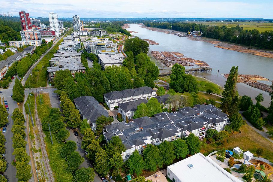 3058 E Kent Avenue South Vancouver, BC - 35