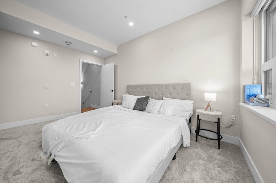 5 128 W Woodstock Avenue Vancouver, BC - 15