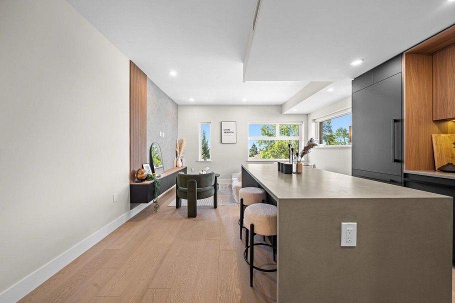 5 128 W Woodstock Avenue Vancouver, BC - 9
