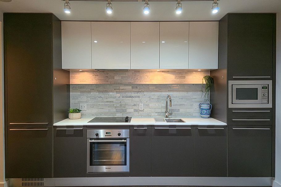 901 8131 Nunavut Lane Vancouver, BC - 9