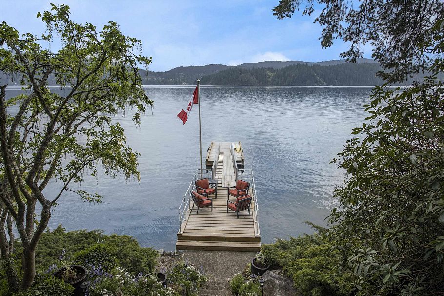 5445 Indian River Drive North Vancouver, BC - 35