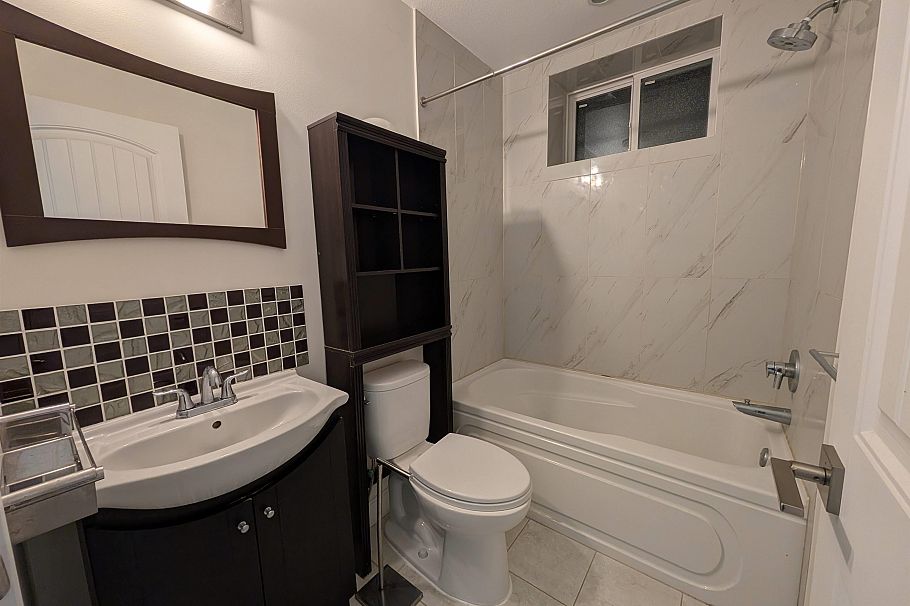 1BED 25XX E 28 AVENUE, Vancouver BC V5R 1R7 Vancouver, BC - 12