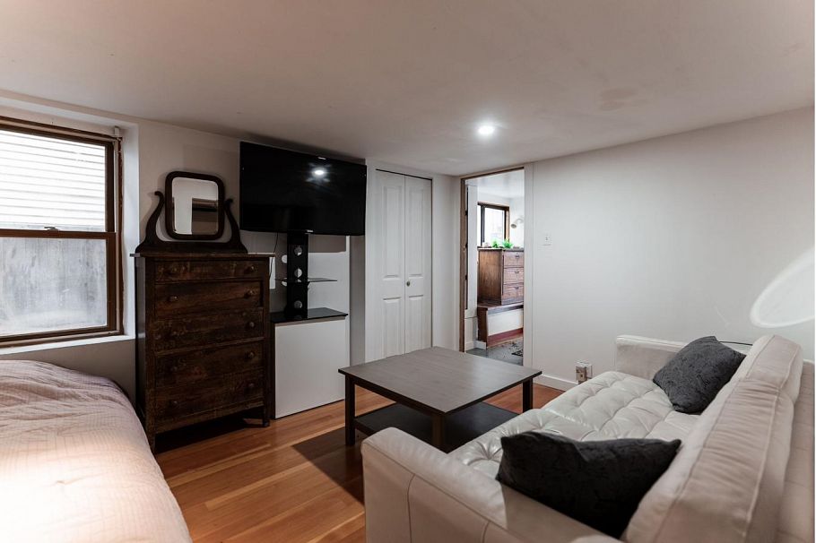2110 Alberta Street Vancouver, BC - 36