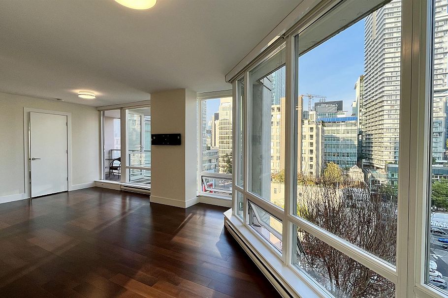 1107 565 Smithe Street Vancouver, BC - 4
