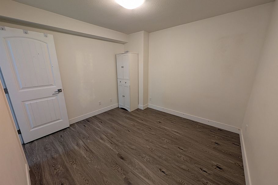 1BED 25XX E 28 AVENUE, Vancouver BC V5R 1R7 Vancouver, BC - 17