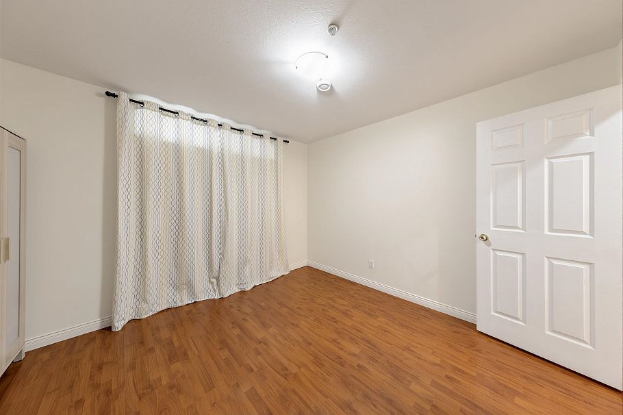 6899 Fleming Street Vancouver, BC - 24