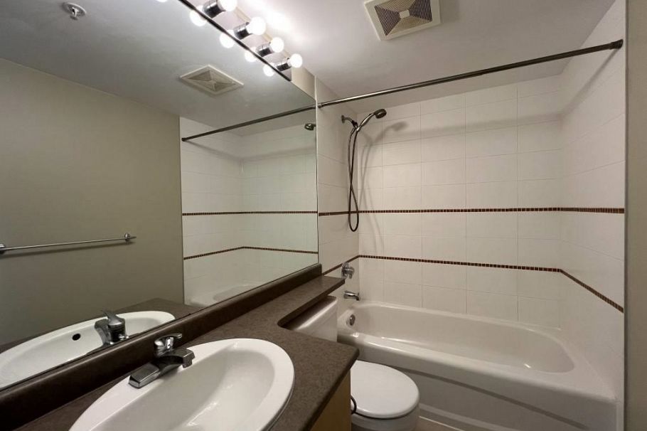 201 3660 VANNESS AVENUE, Vancouver BC V5R 6H8 Vancouver, BC - 4