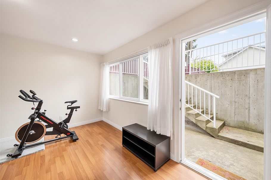 6899 Fleming Street Vancouver, BC - 29