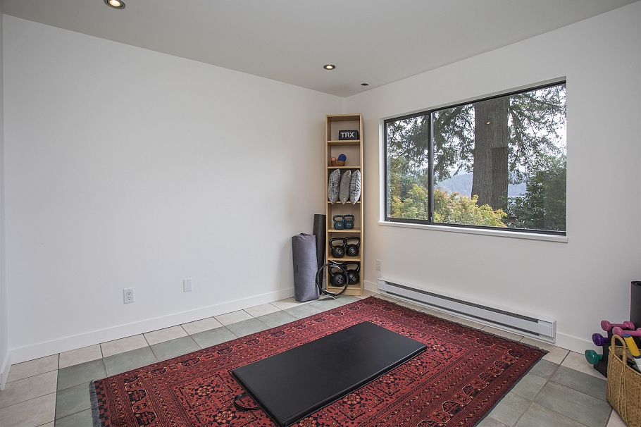 5445 Indian River Drive North Vancouver, BC - 25