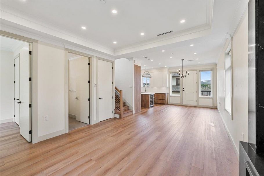3179 E 16th Avenue Vancouver, BC - 39