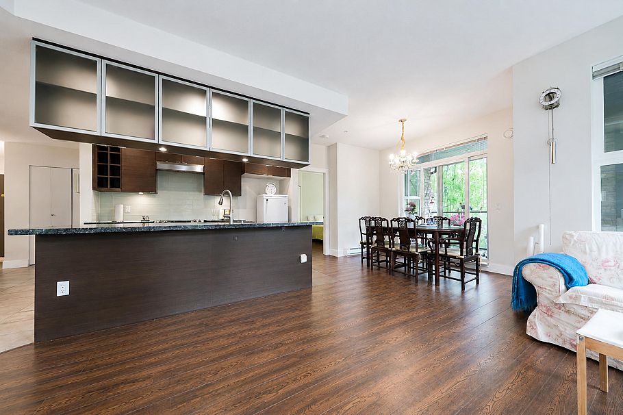 220 5928 Birney Avenue Vancouver, BC - 5