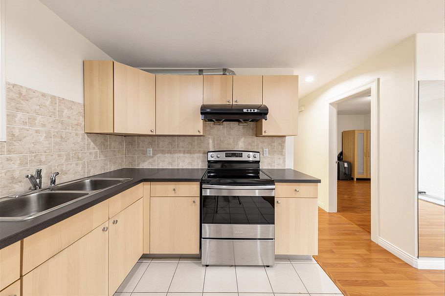 6899 Fleming Street Vancouver, BC - 27
