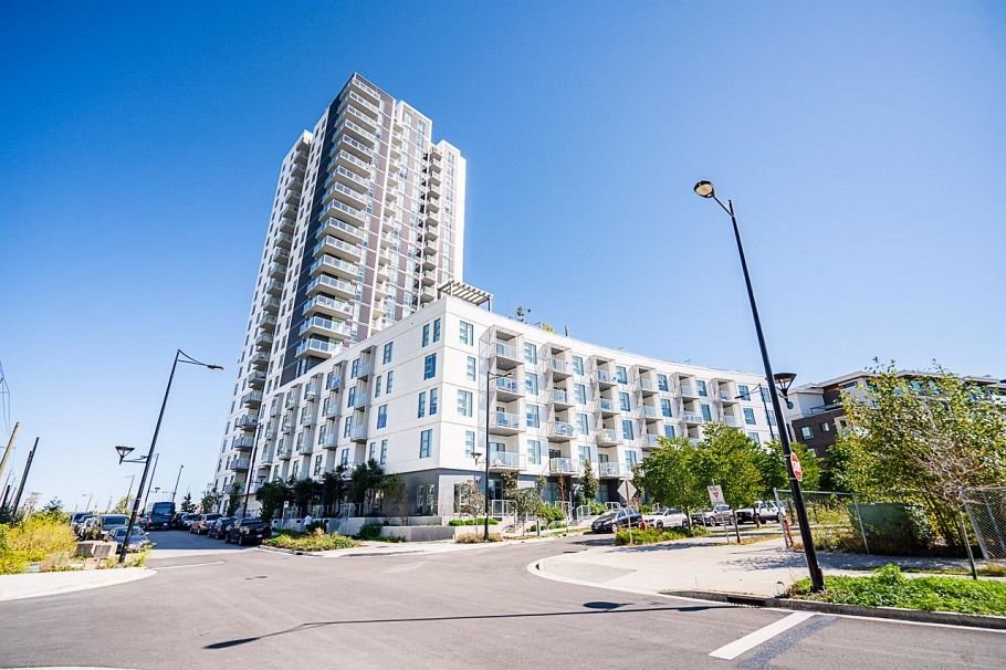 114 3430 E Kent Avenue South Vancouver, BC - 3