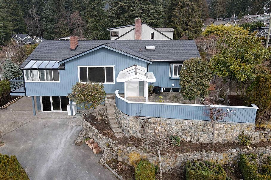 300 W Balmoral Road North Vancouver, BC - 33