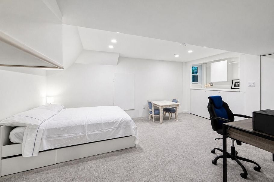 1741 Rufus Drive North Vancouver, BC - 21