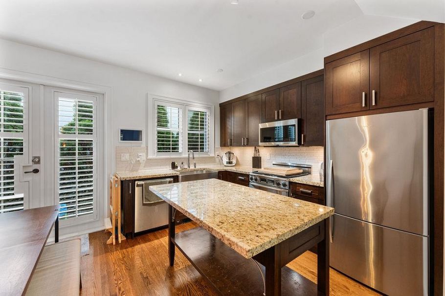 3025 Birch Street Vancouver, BC - 8