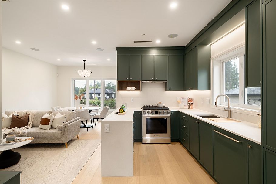 1 8508 East Boulevard Vancouver, BC - 15