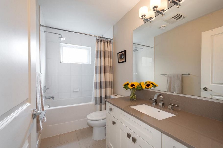 1550 Cotton Drive Vancouver, BC - 35