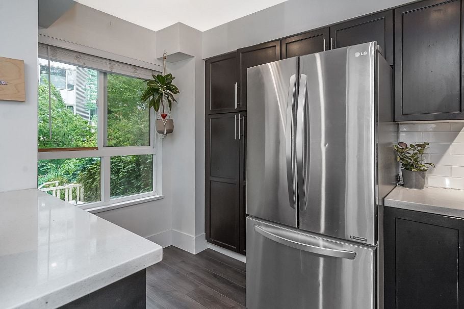 2866 Sotao Avenue Vancouver, BC - 9