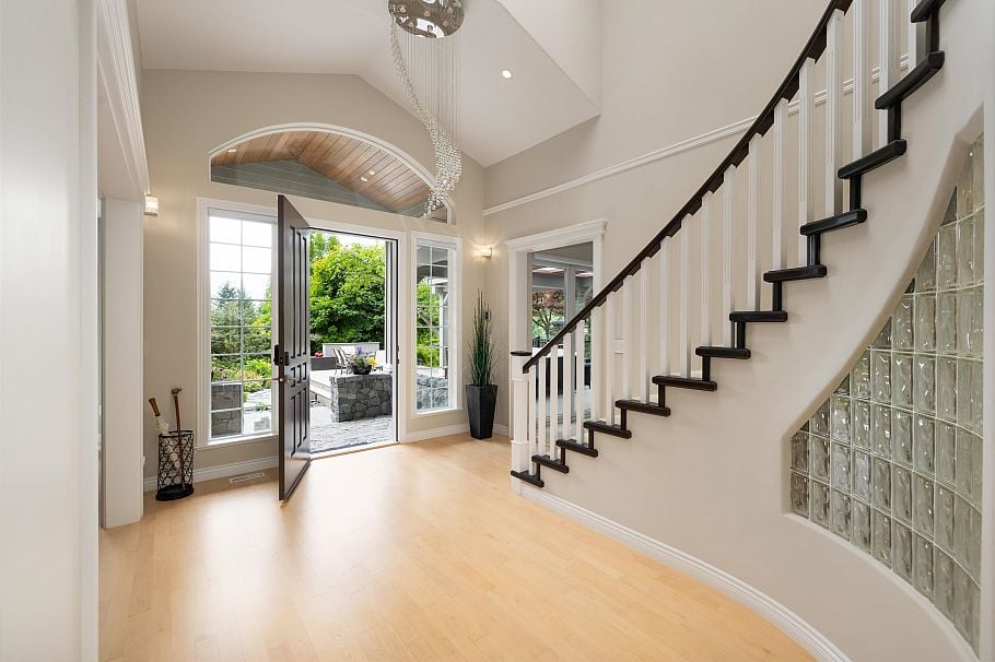 4115 E Braemar Road North Vancouver, BC - 11