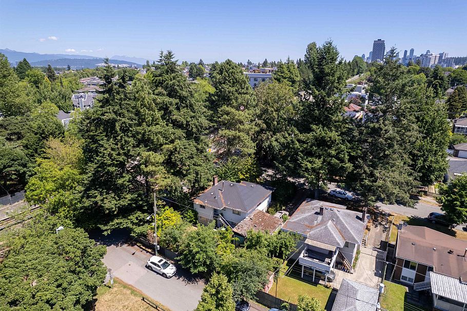 4507 Todd Street Vancouver, BC - 3