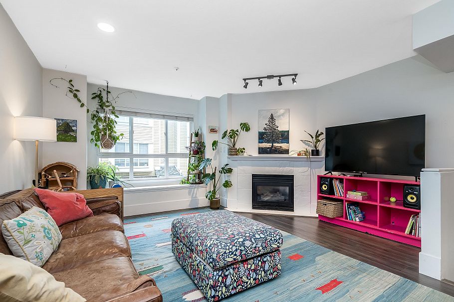 2866 Sotao Avenue Vancouver, BC - 14